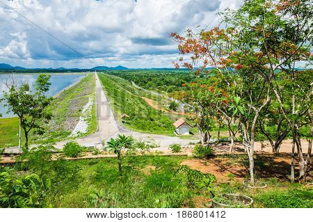 Klong Si Yat Reservoir