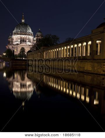 Вид Berliner Dom