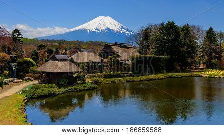 Oshino Hakkai Heritage Village