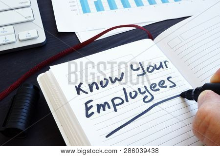 Know Your Employees Written In A Note. People Management.