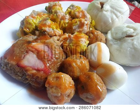 Chinese Food Style, Top View Of Pork Chinese Steamed Dumpling (shumai), Pork Bun, Shrimp Ball And St