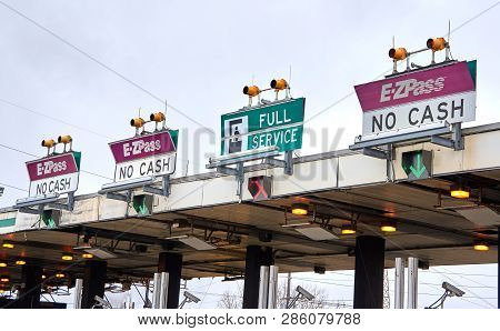 New York, Usa - December 14, 2018: Ezpass Signs And Terminal. E Zpass Is Electronic Toll Collection 
