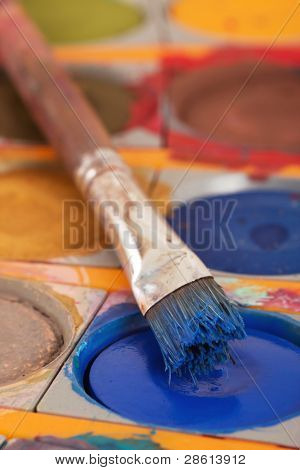 Paintbox med børste