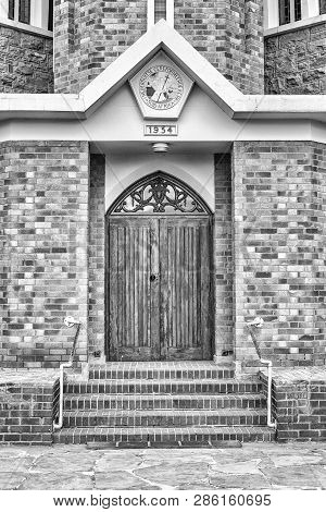 Carnavon, South Africa, September 1, 2018: Main Entrance Of The Dutch Reformed Church In Carnavon In
