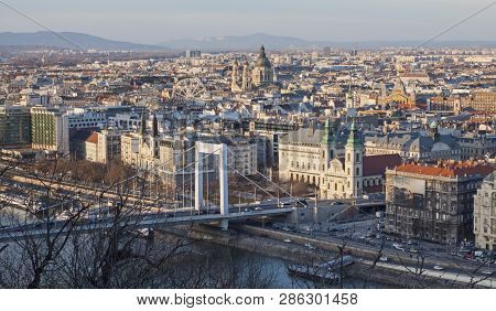 Elisabeth Bridge And St. Stephen Basilica In Budapest - February 23, 2019; Panoramic View Of Budapes