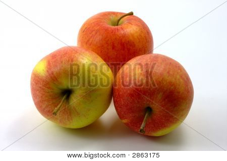 Æbler