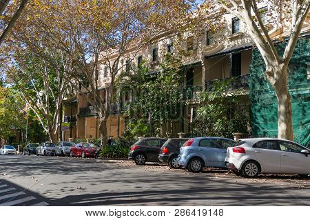 Sydney, Australia - April 22, 2018: Terrace Houses With Cars Parked On The Sidewalk On Victoria Stre