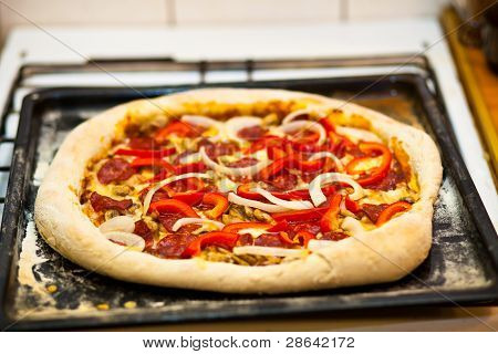 hausgemachte pizza