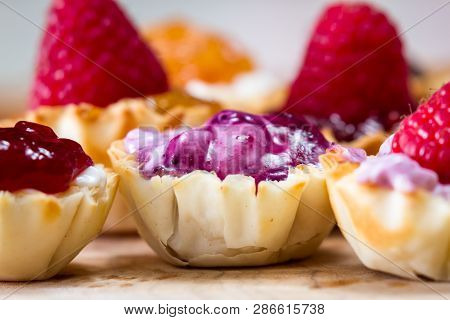 Fresh Berry Bites
