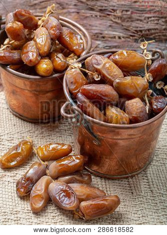 Authentic Tunisian Deglet Nour Dried Dates With Soft Honey-like Taste