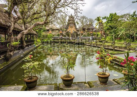 Pura Taman Saraswati Temple. Ubud, Bali, Indonesia. The Pura Taman Saraswati Is A Beautiful Water Te