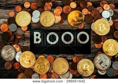 Booo-Express your voice with the concept of cryptocurrency and vocal words