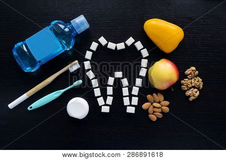 Set For The Care Of The Oral Cavity - A Bottle Of Mouthwash , Tooth Plastic And Bamboo Ecology Brush
