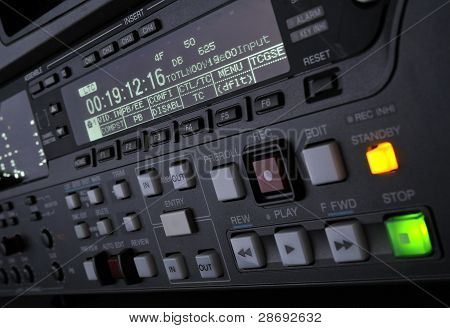 Nahaufnahme von der Vorderseite des Recorders Digibeta