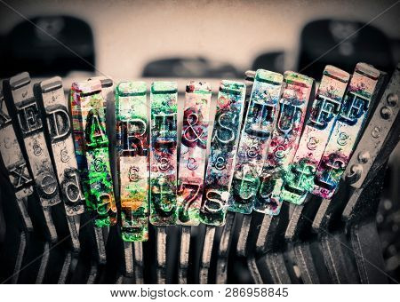 ART & STUFF texy old typewriter hammers 