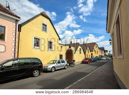 Perchtoldsdorf, Austria - July 16, 2017. View Of The Heuriger Tavern Located On The Residential Stre