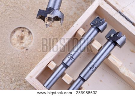 Carpentry Drill, Used To Mount Furniture Hinges. A Cutter Used To Mount Furniture From Chipboard. Da