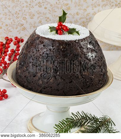 English Christmas Figgy Pudding With Spices, Figs, And Oranges.