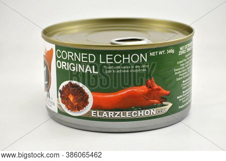 Manila, Ph - Sept 10 - Elarz Lechon (roasted Pork) Corned Lechon Original Can On September 10, 2020 