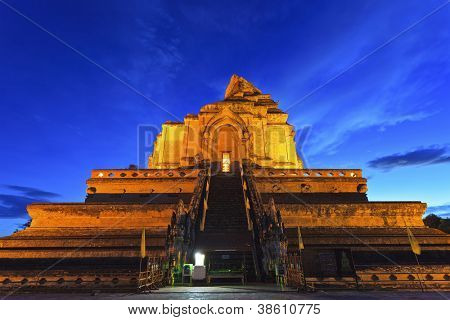 Chedi Luang Tempel in Chiangmai, thailand