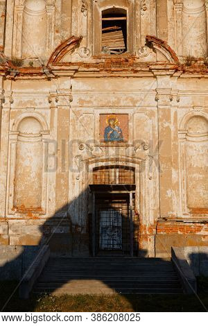 Old Dilapidated Male Monastery In Yurovichi, Belarus
