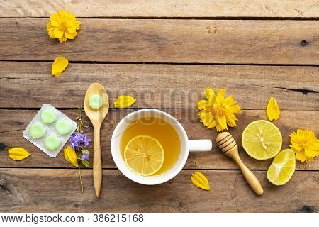 Herbal Healthy Drinks Hot Honey Lemon And Lozenge For Health Care Sore Throat With Lemon Slice ,flow