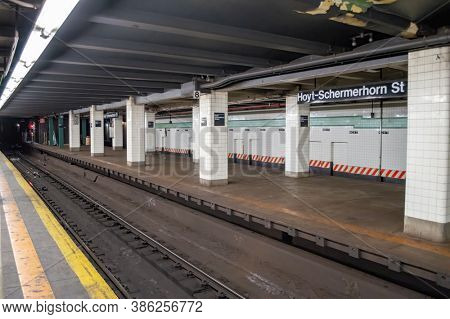 USA, New York 1.14.2015 , indoors in the Hoyt-Schermerhorn Subway Station