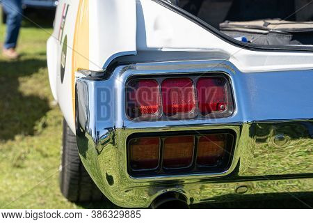 Saint Clair Shores, Michigan / Usa - 09-21-2020: 24Th Annual Waterfront Car Show Presented By The Vi