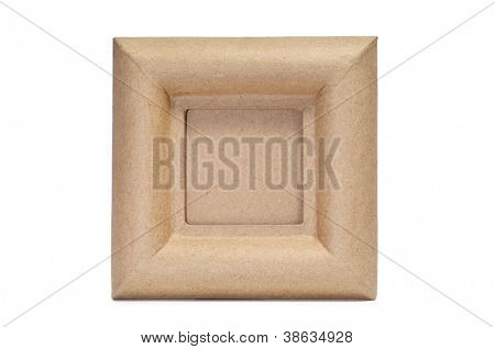 ein Viereck Pappmaché-Frame durch eine Leerstelle auf weißem Hintergrund