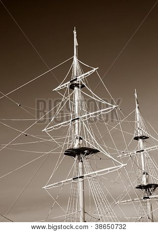 alberi di nave nel ghiaccio, seppia