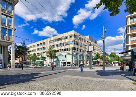 Mannheim, Germany - September 2020: Street Called 'planken' In City Center Of Mannheim With People S