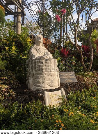 Denpasar, Indonesia - September 28, 2019: Jesus Statue On The Park Of Holy Spirit Cathedral.