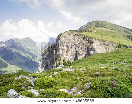 Un'immagine di un paesaggio bello a Beatenberg Svizzera