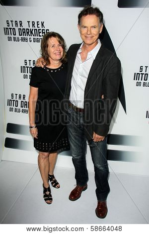 Bruce Greenwood and wife at the 