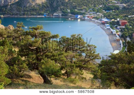 Deniz Bay