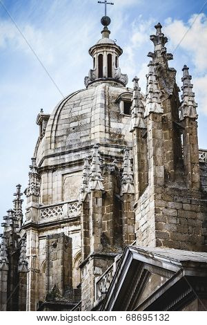 Cathedral facace, Tourism, Toledo, most famous city in spain