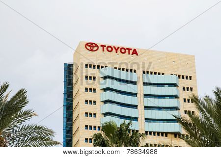 The Emblem Toyota .