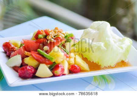 Fruit And Vegetable Salad