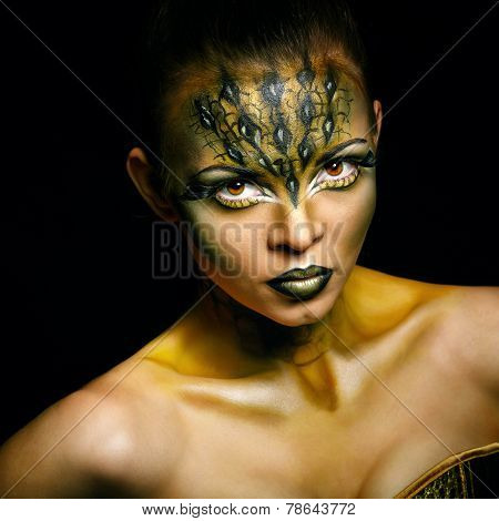 Girl with unusual makeup crocodile