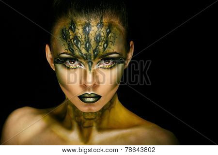 Girl with unusual makeup crocodile
