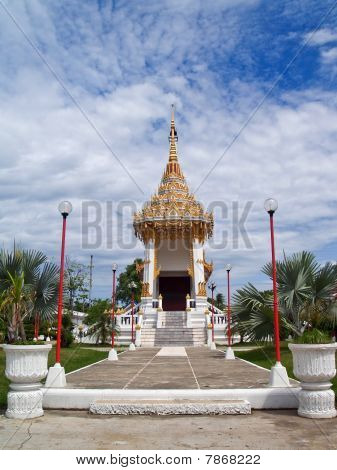 Sri Mueang Crematory