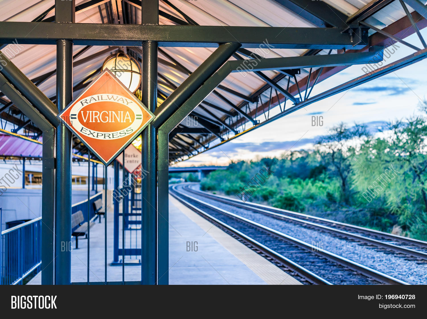 Burke, Usa April 16 Image & Photo (Free Trial) Bigstock