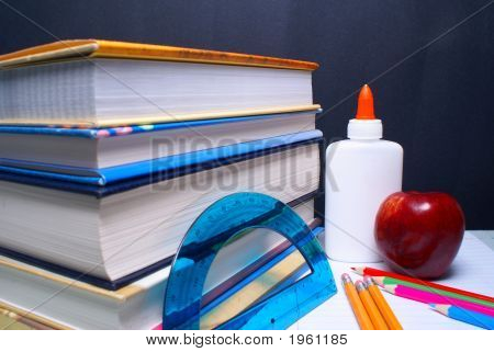 โรงเรียน Supplies1