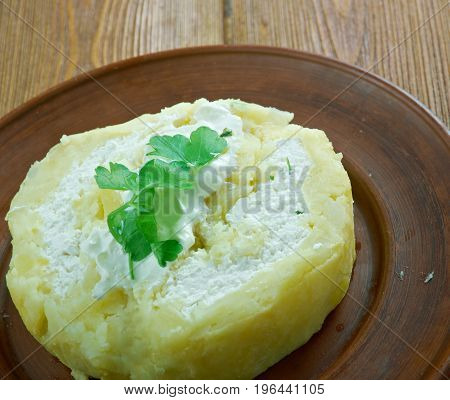 Potato Roll With Cottage Cheese