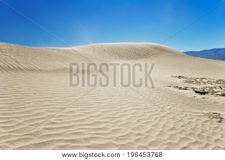  Stovepipe Wells sand dunes, Death Valley National Park, California, USA
