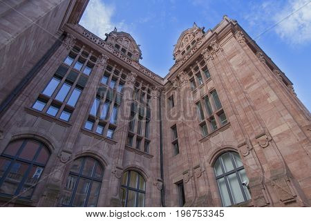 Der Stahlhof, ein historisches Gebäude in Düsseldorf