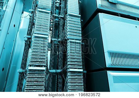 room, Telecom equipment and servers, the modern data center