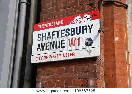 Shaftesbury Avenue