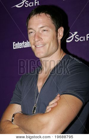 San Diego, ca 26. Juli: Darsteller Tahmoh Penikett beachtet der jährlichen comic-Con international Scifi-Chan