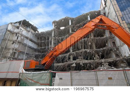 Demolition of a building in the city center